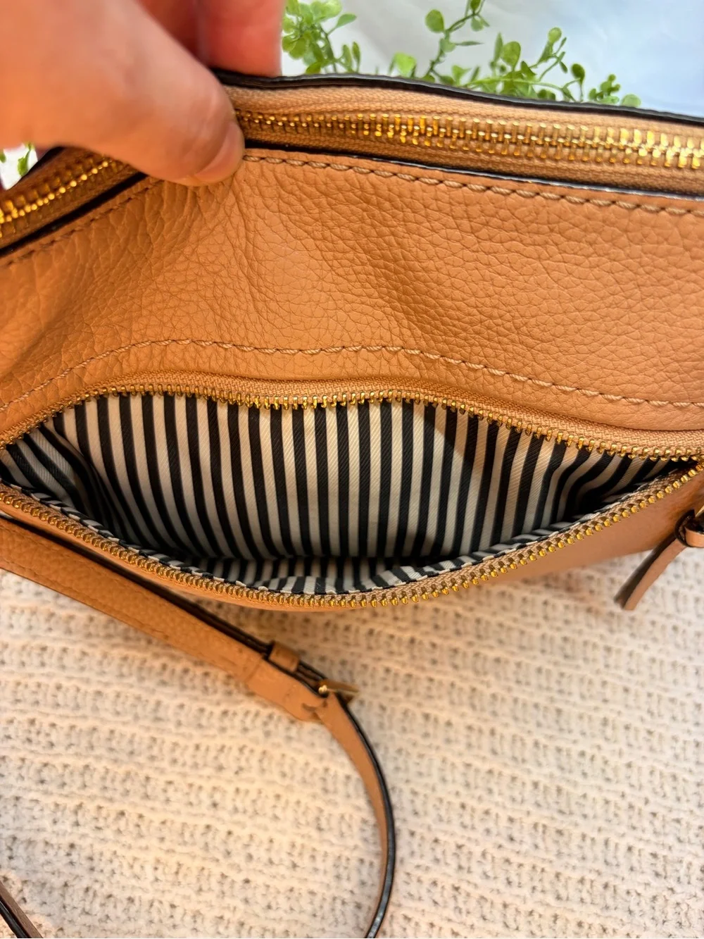 kate spade Tan Pebbled Leather Crossbody with Gold Hardware
